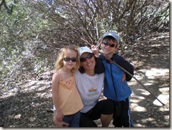oak canyon hike mommy and kids