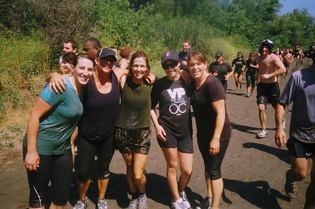 [camp pendleton mud run mud pit group pic.jpg]