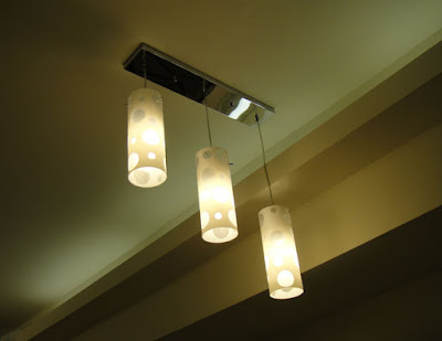 [Life] 裝潢實戰第八彈：冷氣機體、燈具 & 壁紙安裝！ - 阿祥的網路筆記本