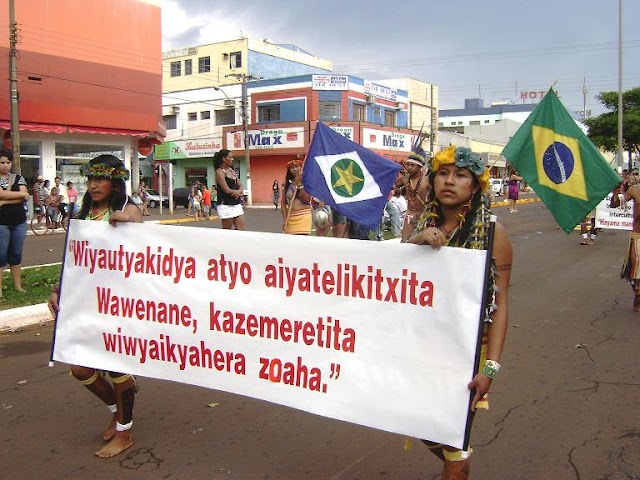 Imagens exclusivas do desfile de "13 de Maio" em Tangará da Serra