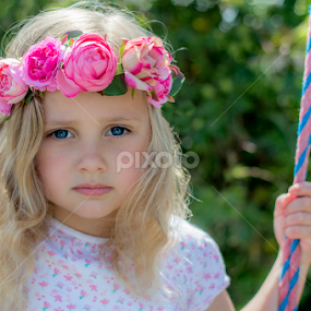 by Danielle Pedder - Novices Only Portraits & People