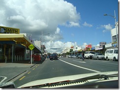 Main Street, Papakura (red earth in Maori)