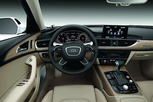 2012-Audi-A6-Avant-19.JPG