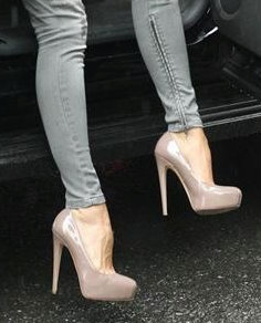 victoria beckham high heels