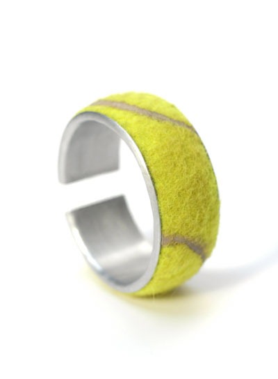 [tennis-ball-bracelet6.jpg]