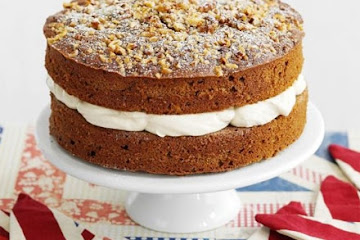 Coffee & walnut cake