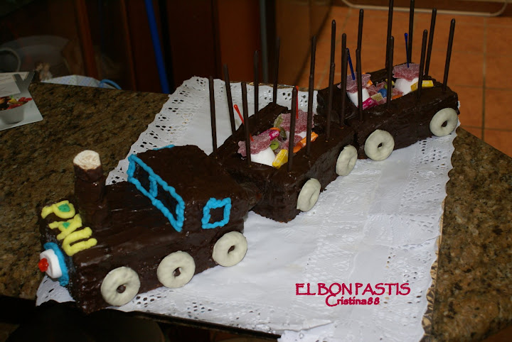 Tarta%20tren.jpg