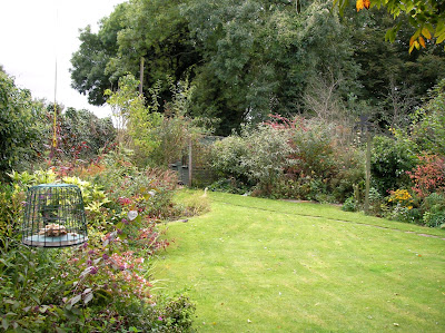 Enchanting fully enclosed private garden Enclosed garden