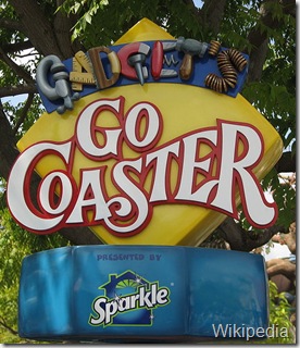 800px-Disneyland-GadgetsGoCoaster-sign