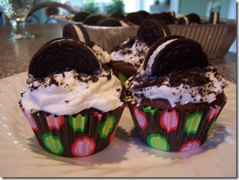 Oreo cupcakes 018