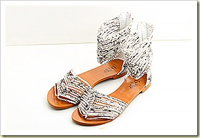 Willow Roots IDR249,000 - SGD34.90
