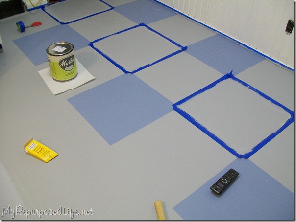 Scotch Blue Painter's tape (vinyl floor)