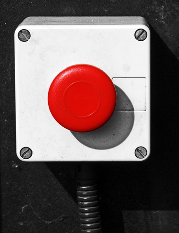[red button[1].jpg]