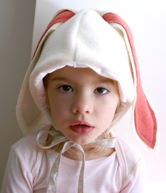 bunny-hat-eyes-up-2