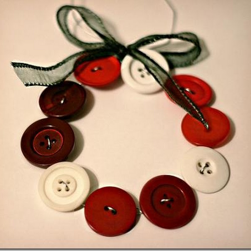Ideas navidad: adornos para el árbol hechos con botones