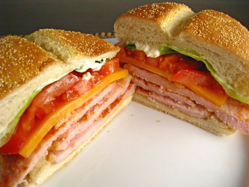 Peameal+Bacon+Sandwich+500.jpg
