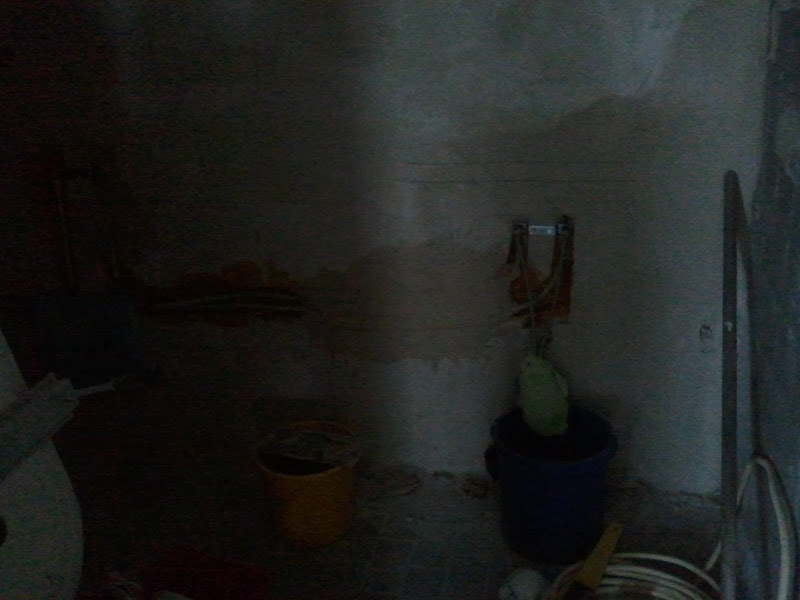 2010-10-30%2013.31.12.jpg