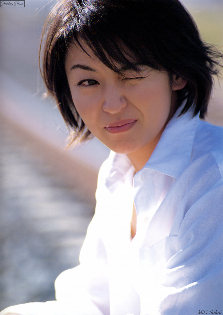 [japanese-adult-video-girl-idols-photo.jpg]