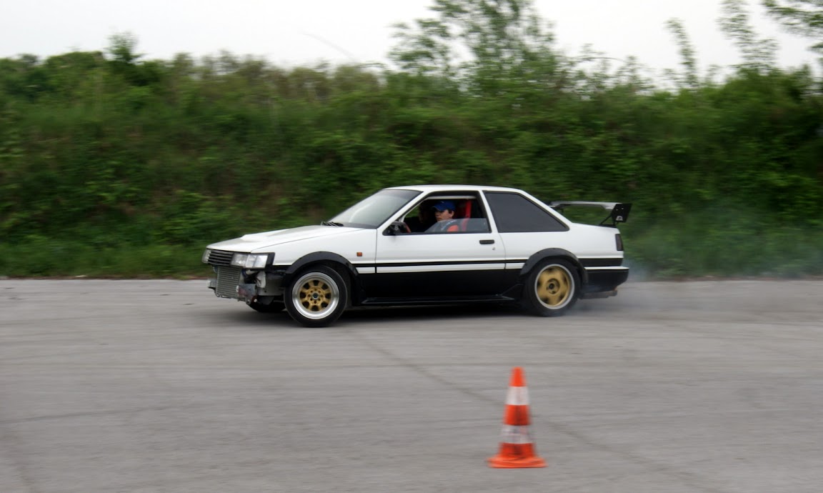 [Image: AEU86 AE86 - Levin Coupe from Croatia - ...6 with IRS]