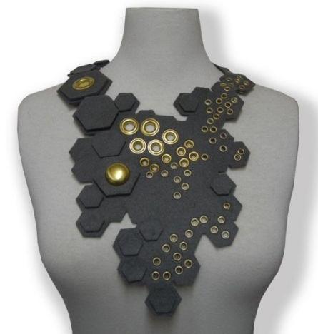 [giia necklace[6].png]
