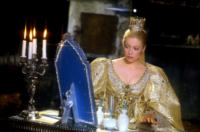 La Favolosa Storia Di Pelle D Asino