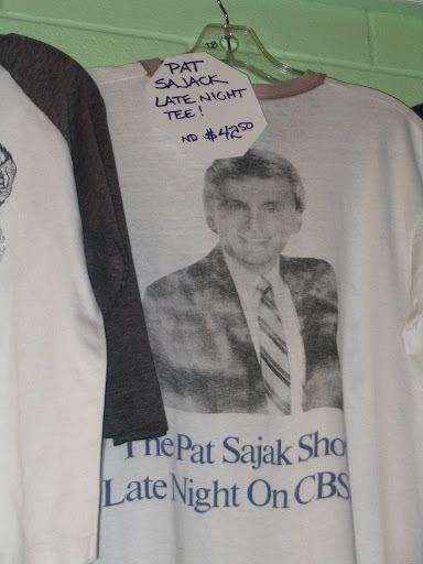 Issue 51 - 1937 Cadillac, 1951