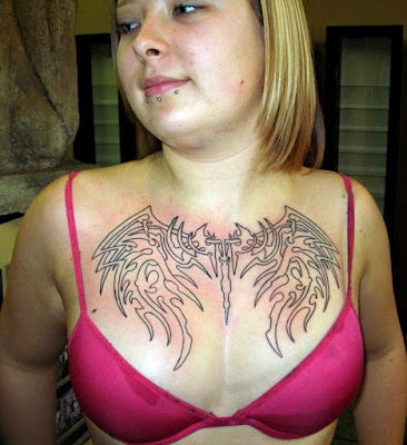 Sexy underclothes flash chest tattoo