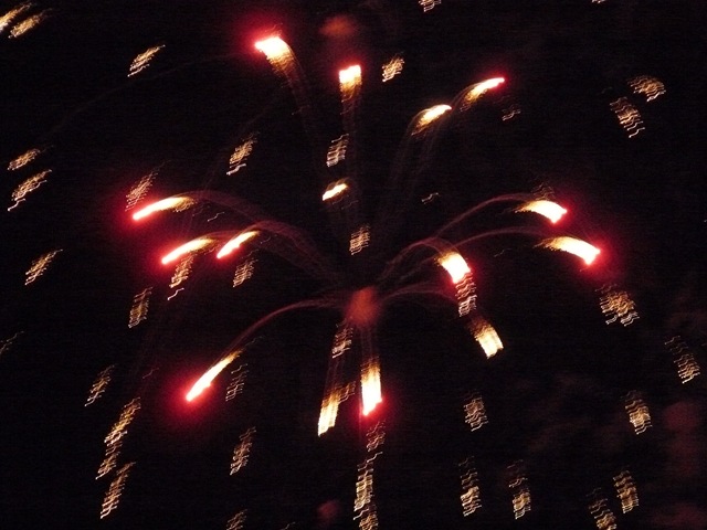 [fireworks0182.jpg]