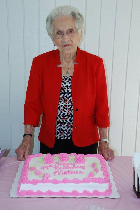 [Mernie at party[5].jpg]