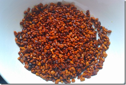 Roasted fenugreek seeds Roasted fenugreek seeds