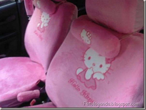 O carro Hello Kitty (1)