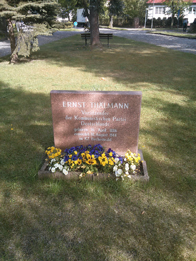 Ernst Thälmann Platz Mahlow