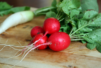 roasted radish and asparagus salad