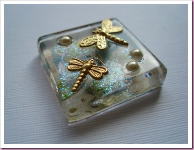 Side view of glass tile pendant