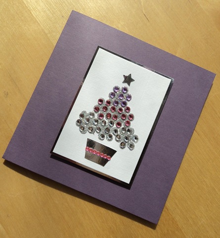 [Jewelled Christmas tree card[4].jpg]