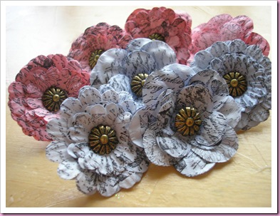Stamped paper flower push pins