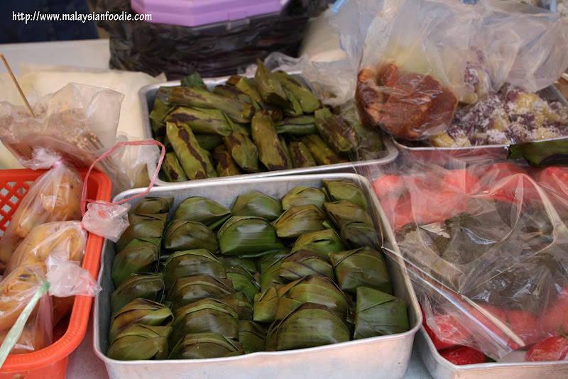 Nyonya kuih @ Jonker Street, Melaka  Malaysian Foodie