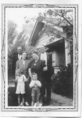 Clayn & Grant with their Smith & Riggs grandparents