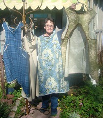 Barb with aprons 2
