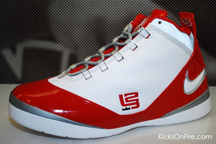 NIKE LEBRON – LeBron James Shoes » Ohio State
