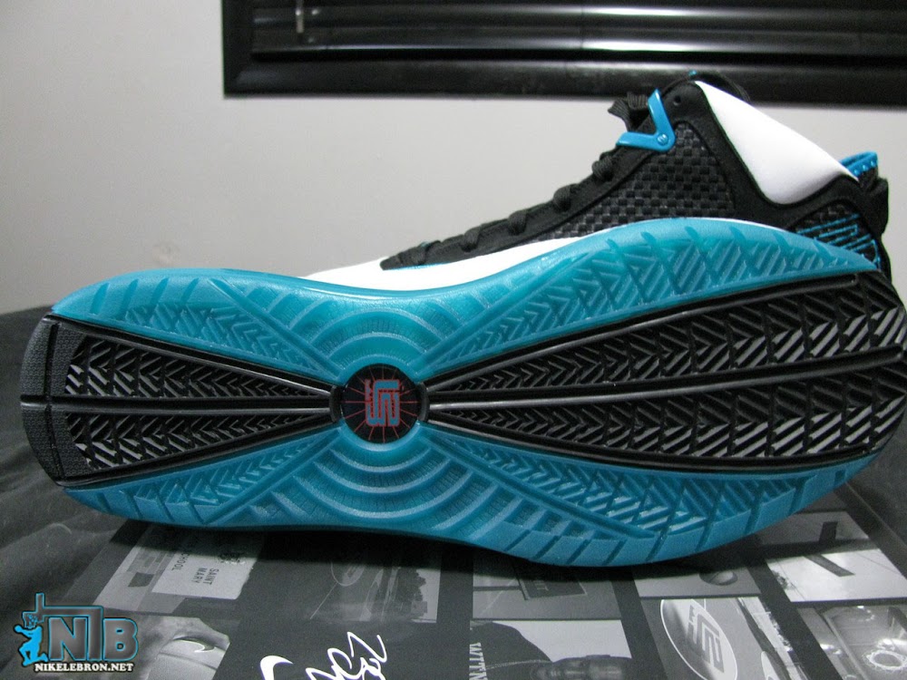 nike flywire lebron
