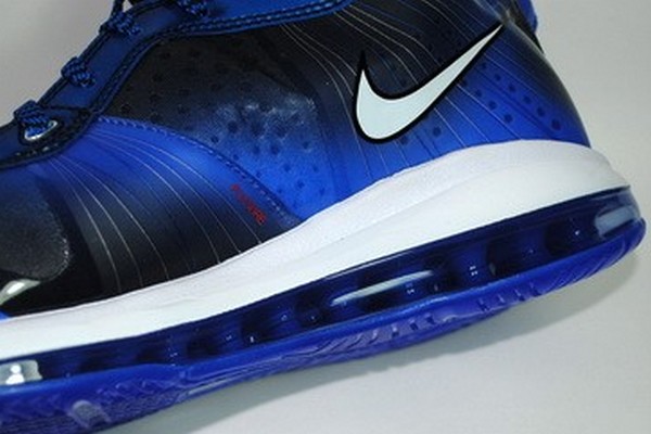 nike lebron 2011