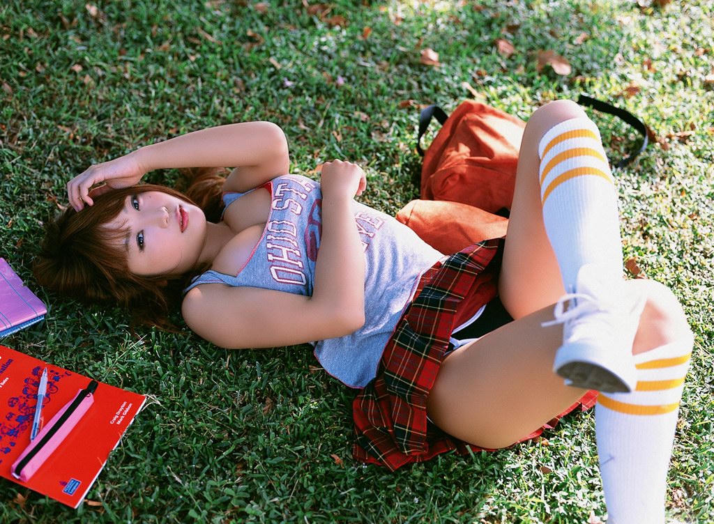 [Mai-Nishida-Japanese-Gravure-Busty-Sexy-Idol-Photos-Gallery.jpg]