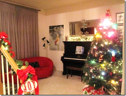 Christmas full living room