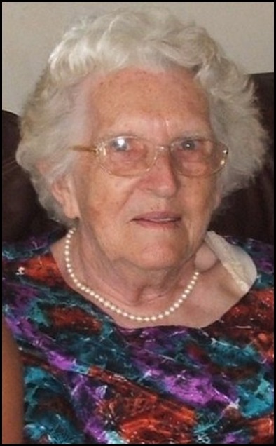 Blignaut Johanna 78 librarian Plettenberg Bay killed by two youths after making them sandwiches Sept 21 2009 Neil Oelofse