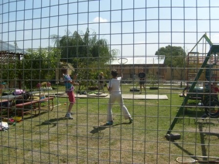 [Lochvaal Afrikaner children have a protested playground to stop armed attackers[4].jpg]