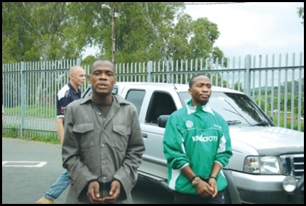 Howick SAPS det Michael Sokhela front with 2 suspects Dr Warwick Dorning murder Nov 7 2009 farm