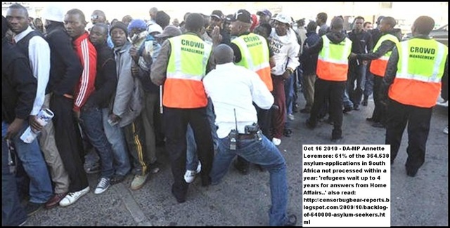 [Asylum seekers face many days of chaotic violence waiting to submit applications in sA[7].jpg]