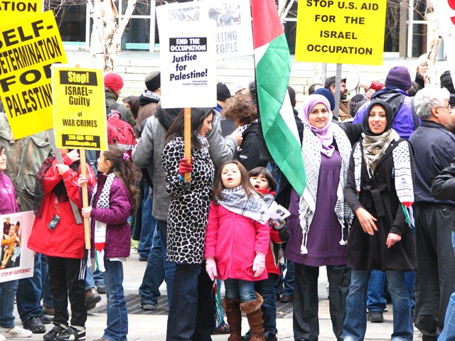 [Anti-Israel Protest Week3 157[2].jpg]