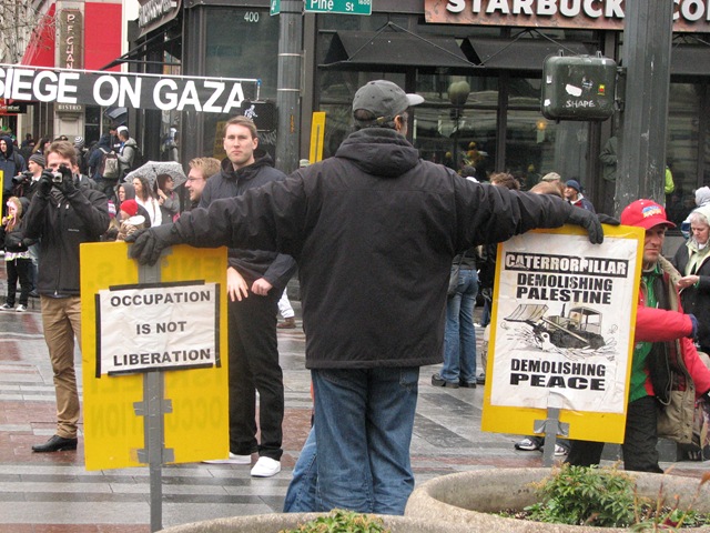 [St.Pats Day and Gaza protest 113[2].jpg]